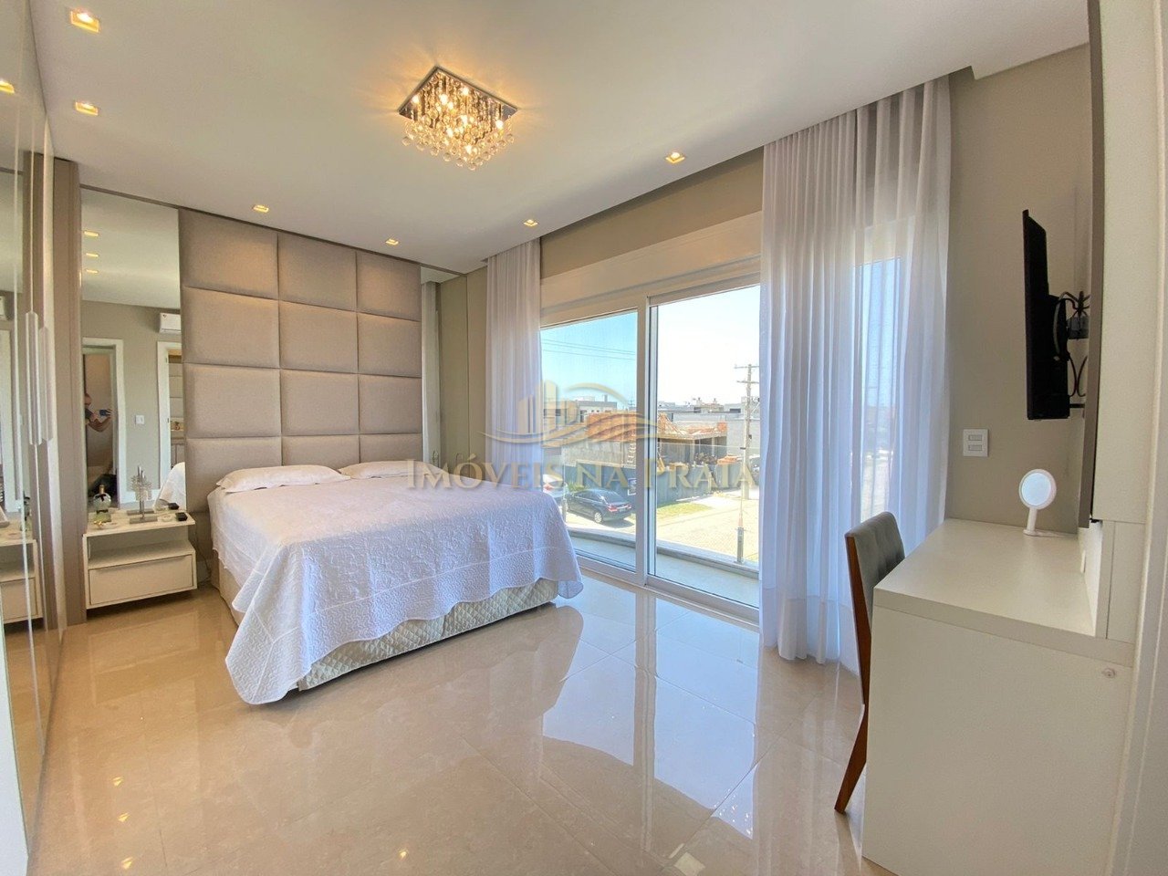 Foto 7 — Casa em Condomínio 4 Dormitório(s) Bairro Blue Xan