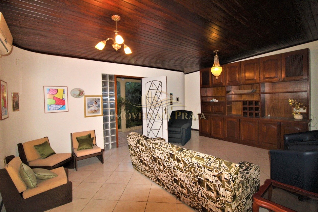 Foto 16 — Casa com 4 dormitórios em Atlântida.