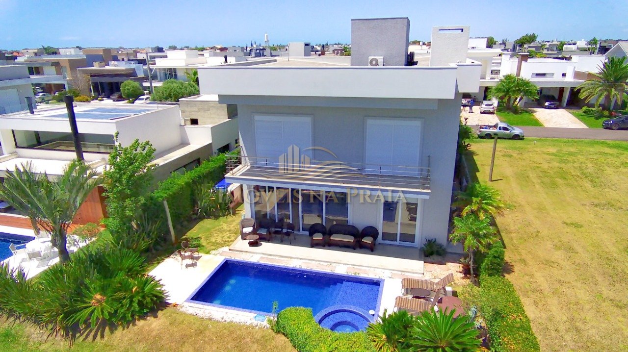 Foto 2 — Casa em Condomínio 4 Dormitório(s) Bairro Enseada