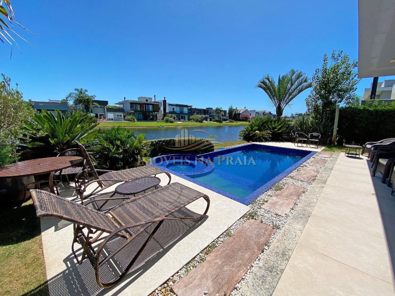 Foto 32 — Casa em Condomínio 4 Dormitório(s) Bairro Enseada