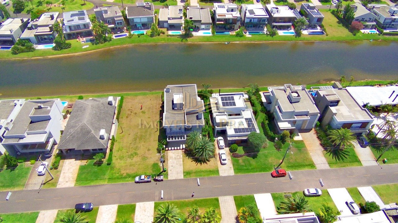 Foto 8 — Casa em Condomínio 4 Dormitório(s) Bairro Enseada