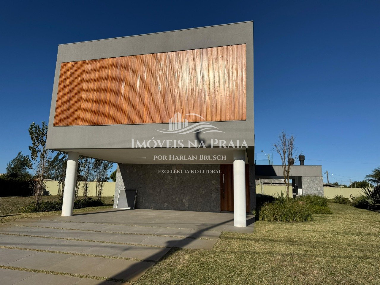 Foto 24 — Casa em Condomínio 4 Dormitório(s) Bairro Celebrat