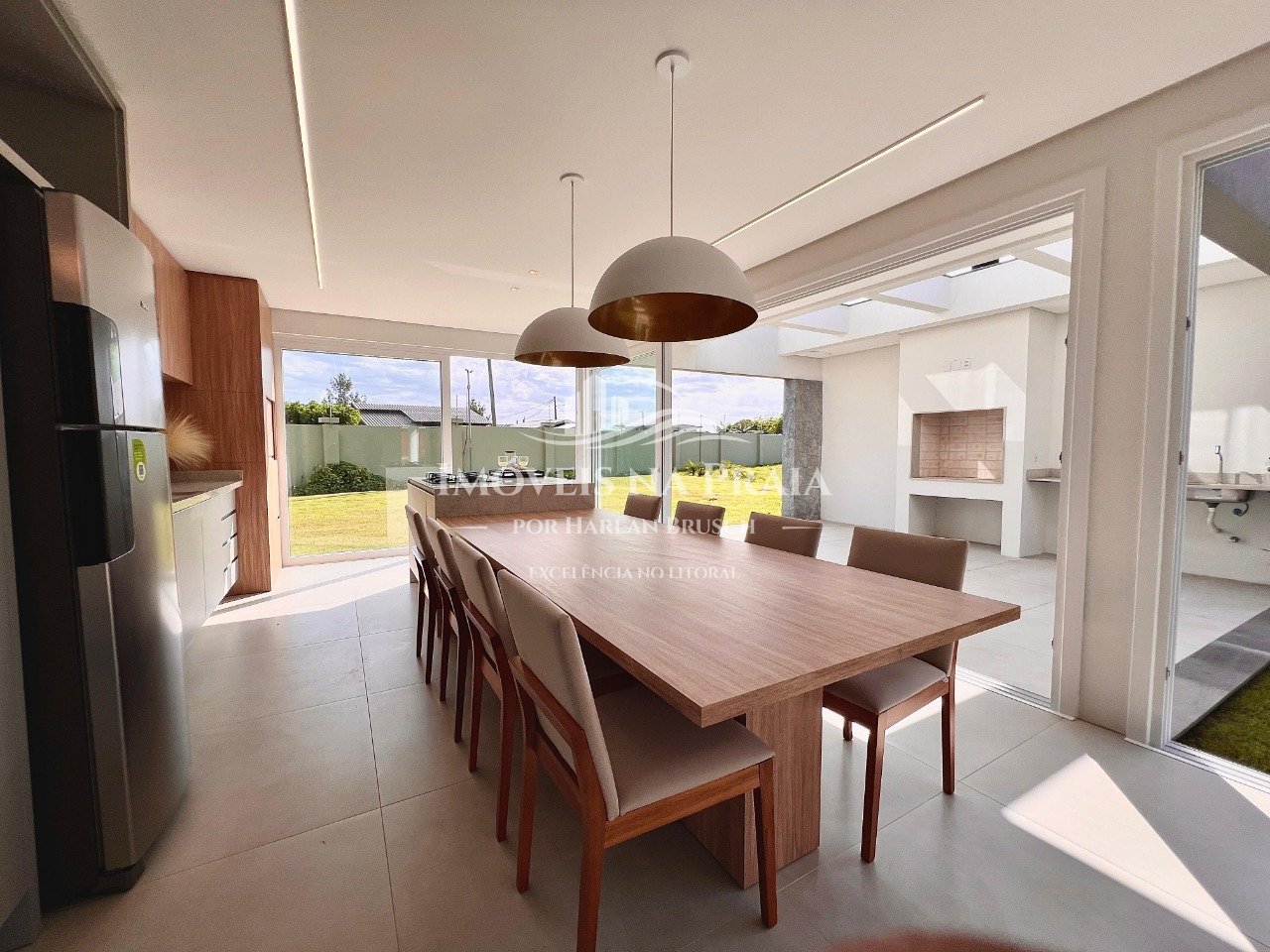 Foto 10 — Casa em Condomínio 4 Dormitório(s) Bairro Celebrat