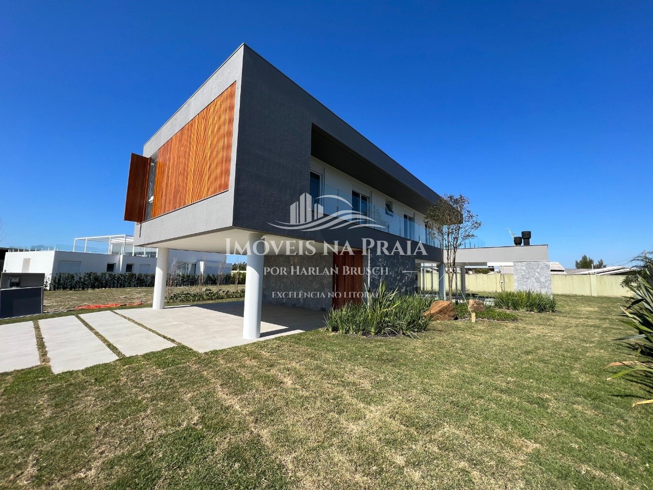 Foto 26 — Casa em Condomínio 4 Dormitório(s) Bairro Celebrat