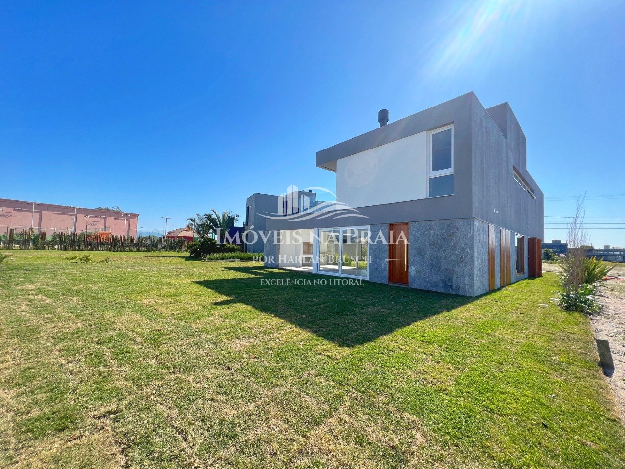 Foto 25 — Casa em Condomínio 4 Dormitório(s) Bairro Celebrat