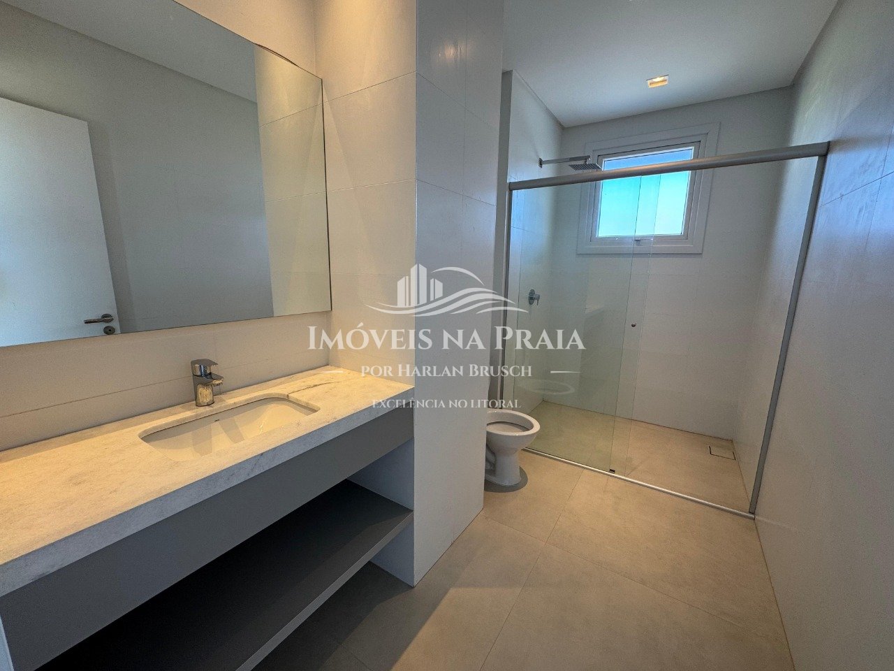 Foto 17 — Casa em Condomínio 4 Dormitório(s) Bairro Celebrat