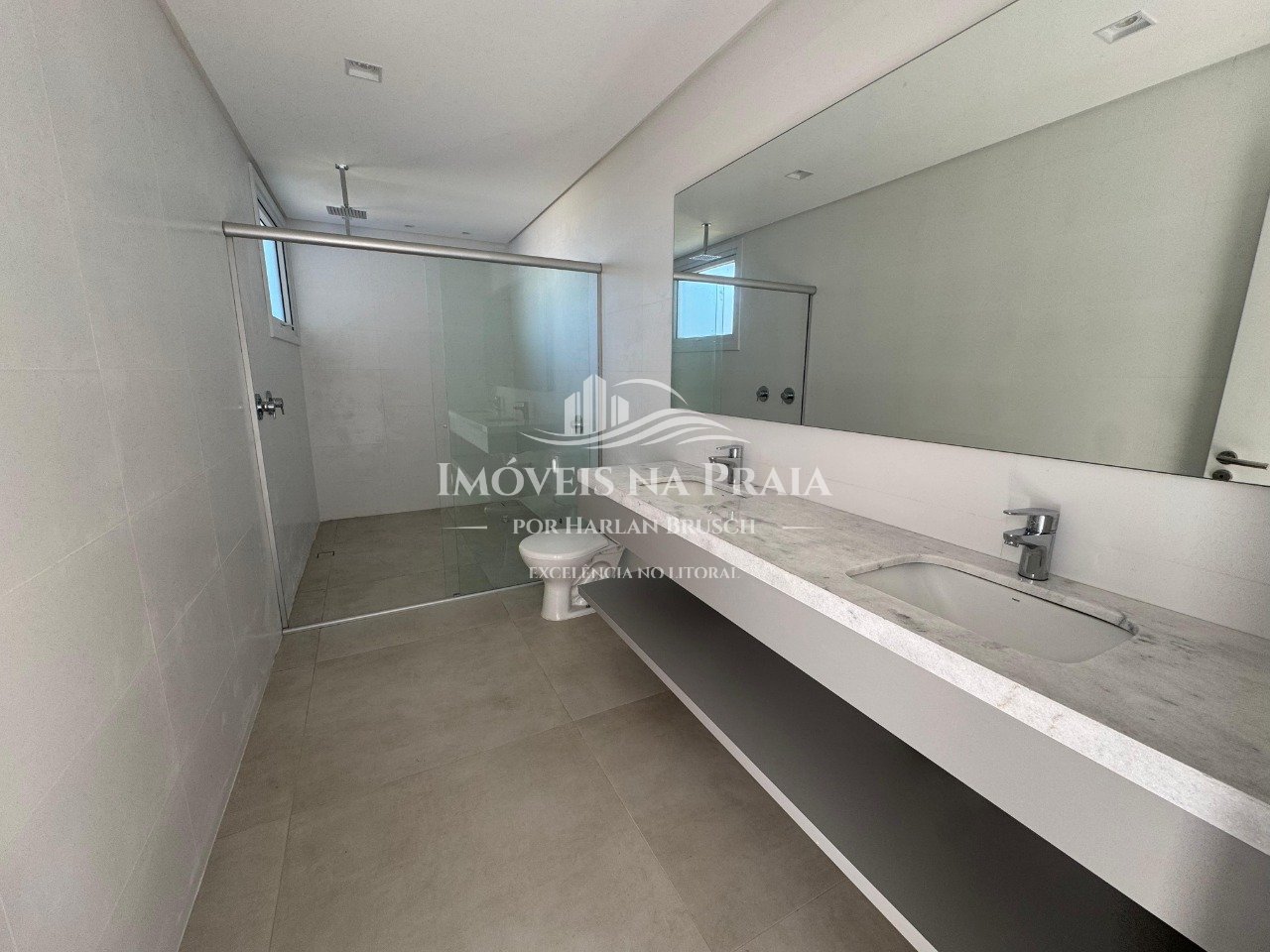 Foto 29 — Casa em Condomínio 4 Dormitório(s) Bairro Celebrat