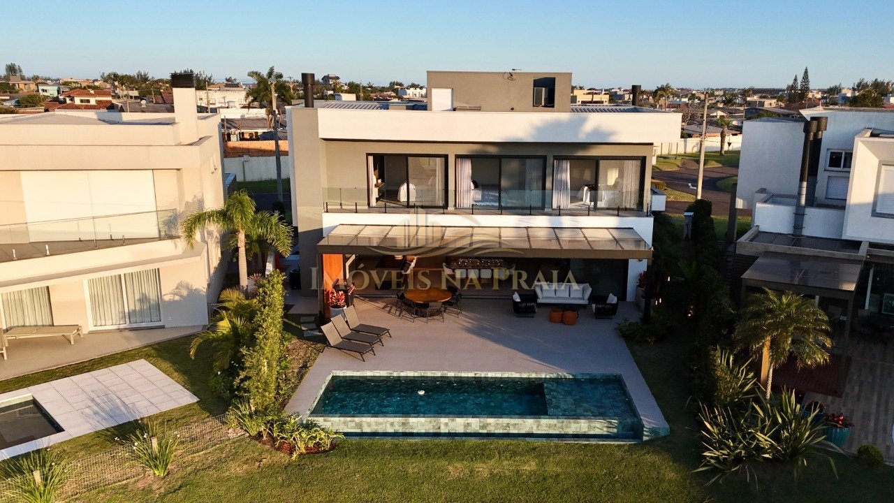 Foto 30 — Casa em Condomínio 6 Dormitório(s) Bairro Enseada