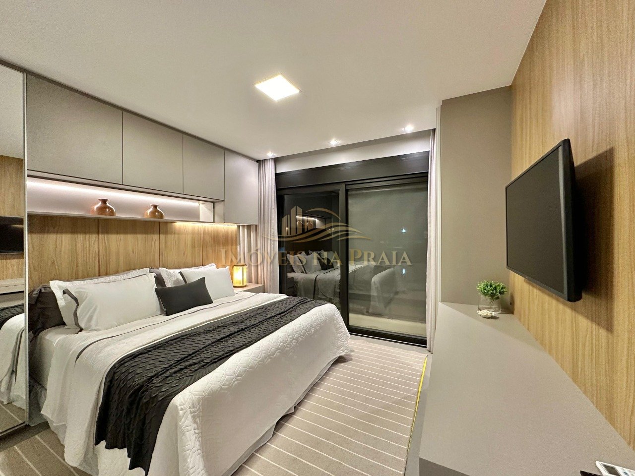 Foto 49 — Casa em Condomínio 6 Dormitório(s) Bairro Enseada