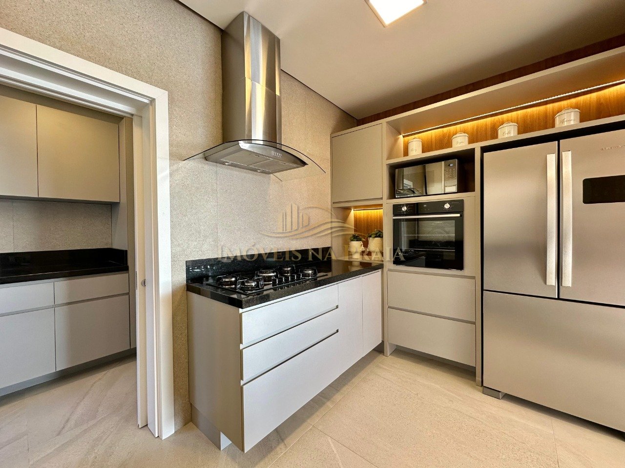 Foto 25 — Casa em Condomínio 6 Dormitório(s) Bairro Enseada