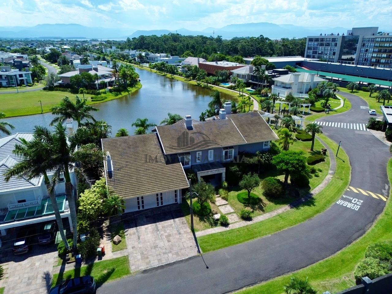 Foto 5 — Casa em Condomínio 5 Dormitório(s) Bairro Atlântid