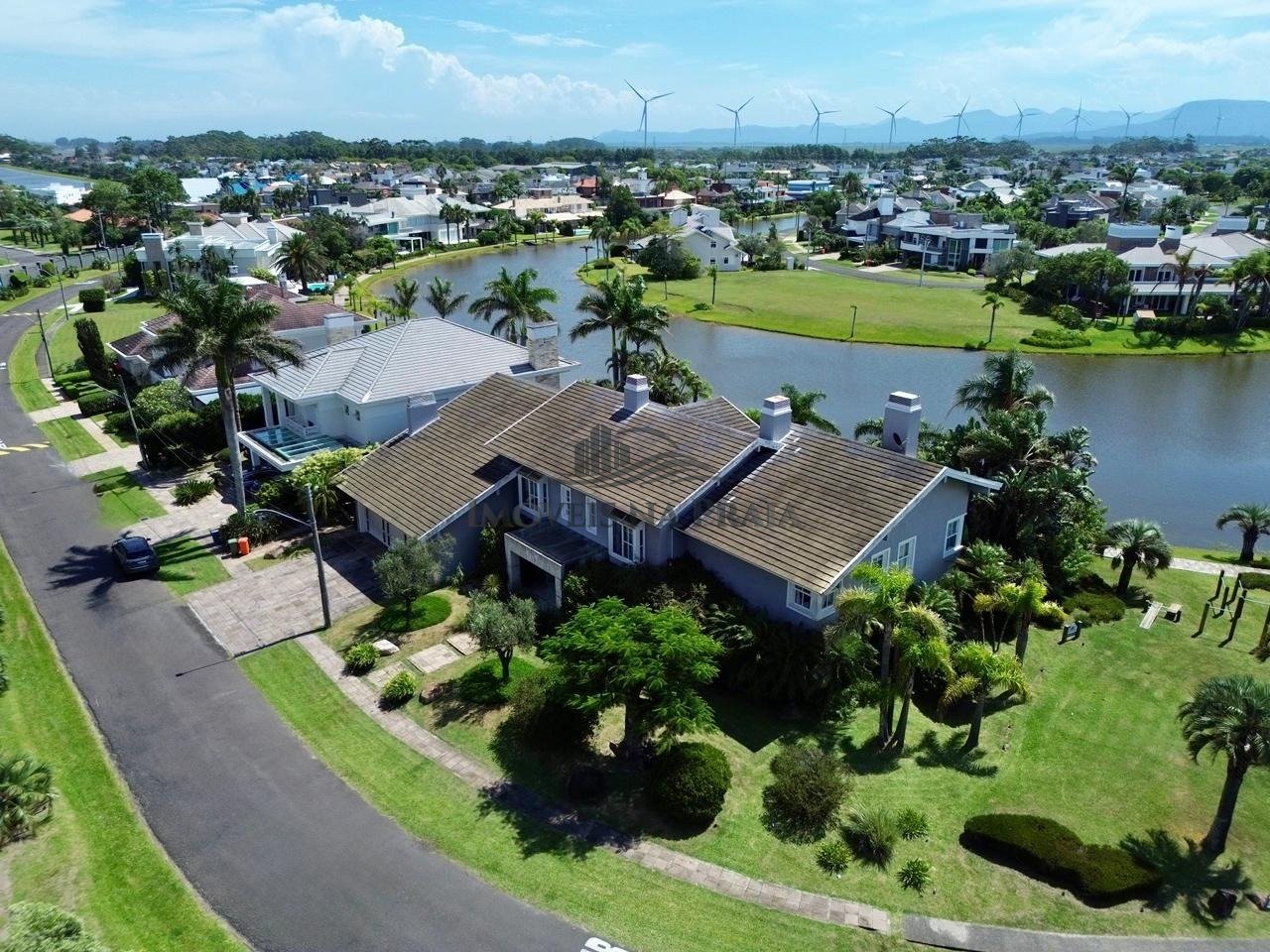Foto 2 — Casa em Condomínio 5 Dormitório(s) Bairro Atlântid