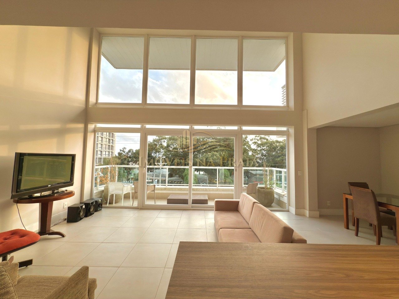 Apartamento 3 dormitórios no bairro Atlântida