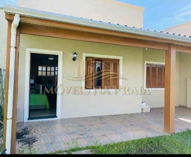 Casa 2 Dormitório(s) Bairro Arpoador