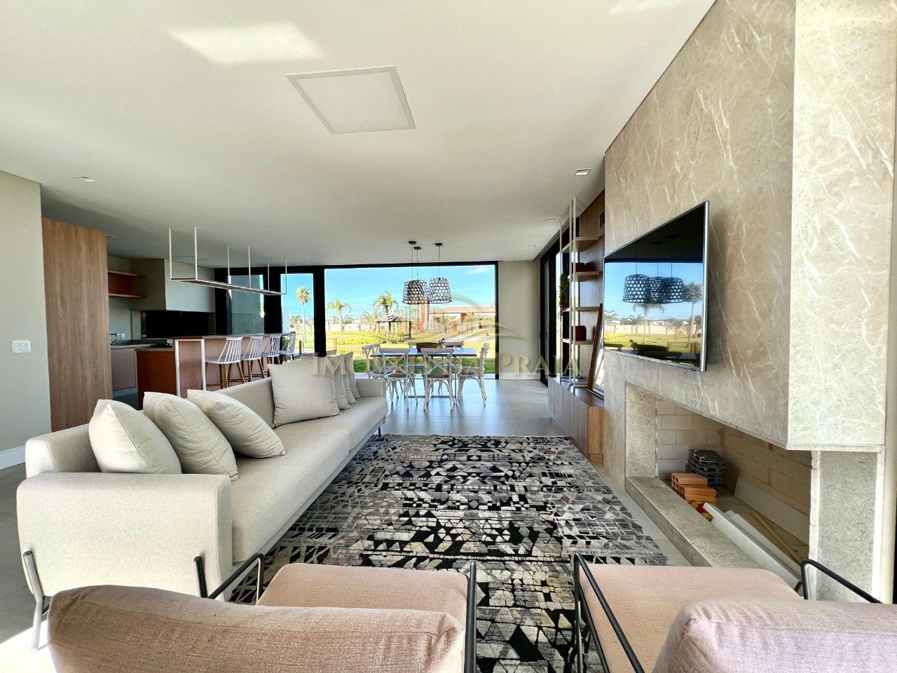 Foto 8 — Casa em Condomínio 4 Dormitório(s) Bairro Riviera