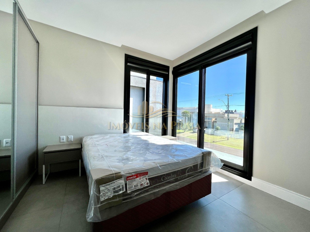 Foto 20 — Casa em Condomínio 4 Dormitório(s) Bairro Riviera