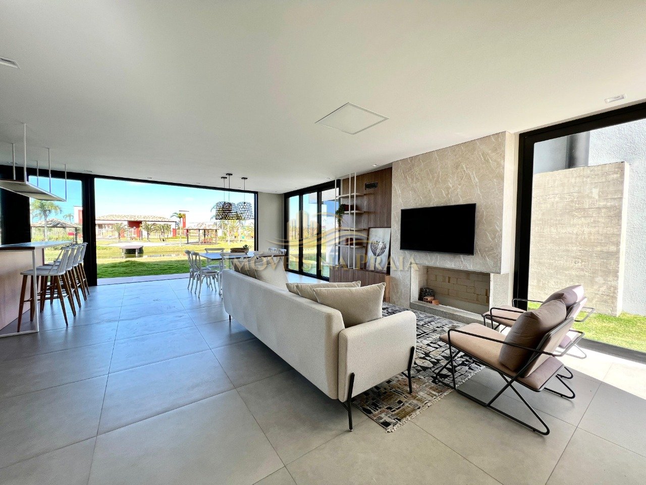 Foto 13 — Casa em Condomínio 4 Dormitório(s) Bairro Riviera