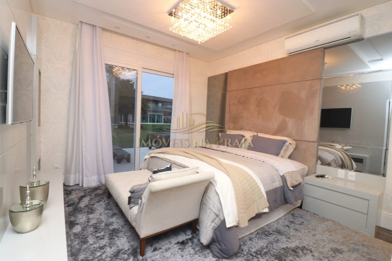 Foto 8 — Casa em Condomínio 6 Dormitório(s) Bairro Enseada