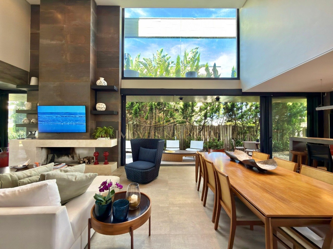 Foto 33 — Casa em Condomínio 5 dormitórios no bairro Playa Vista