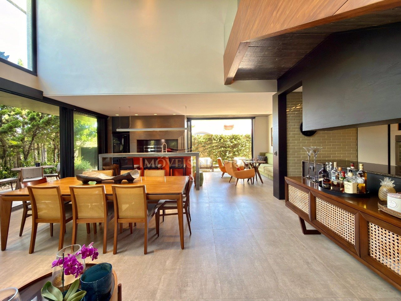 Foto 40 — Casa em Condomínio 5 dormitórios no bairro Playa Vista