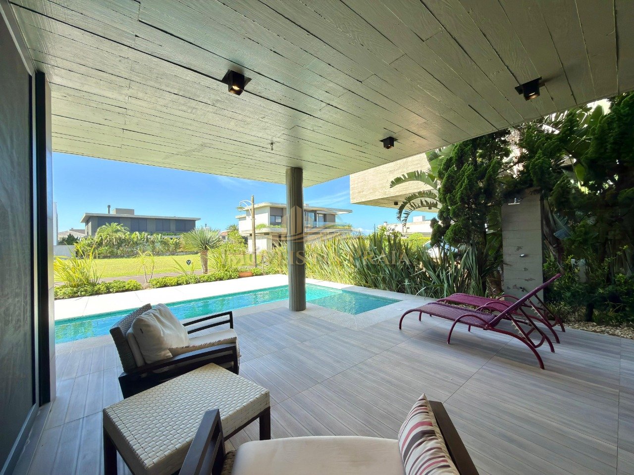 Foto 30 — Casa em Condomínio 5 dormitórios no bairro Playa Vista