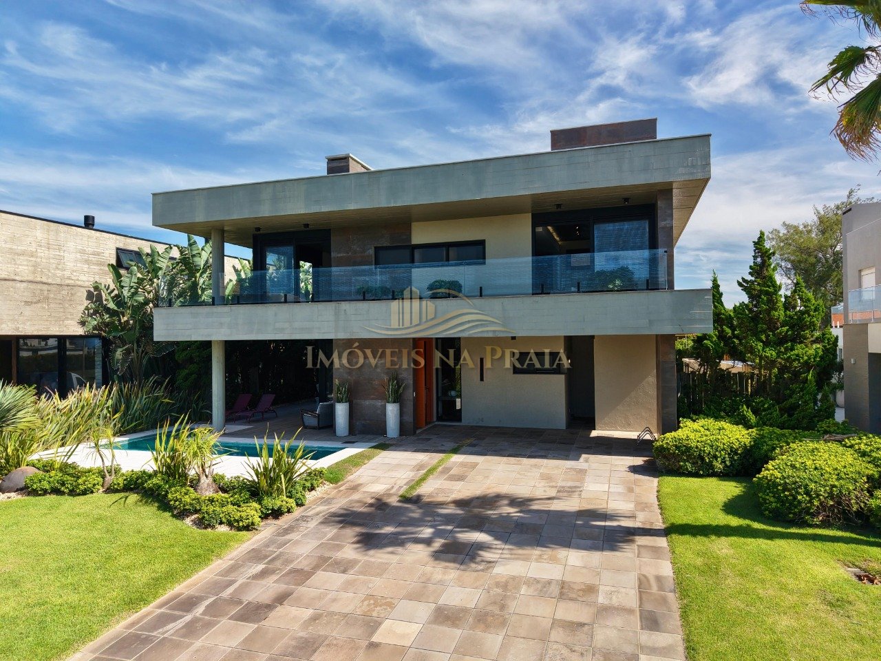 Casa em Condomínio 5 dormitórios no bairro Playa Vista