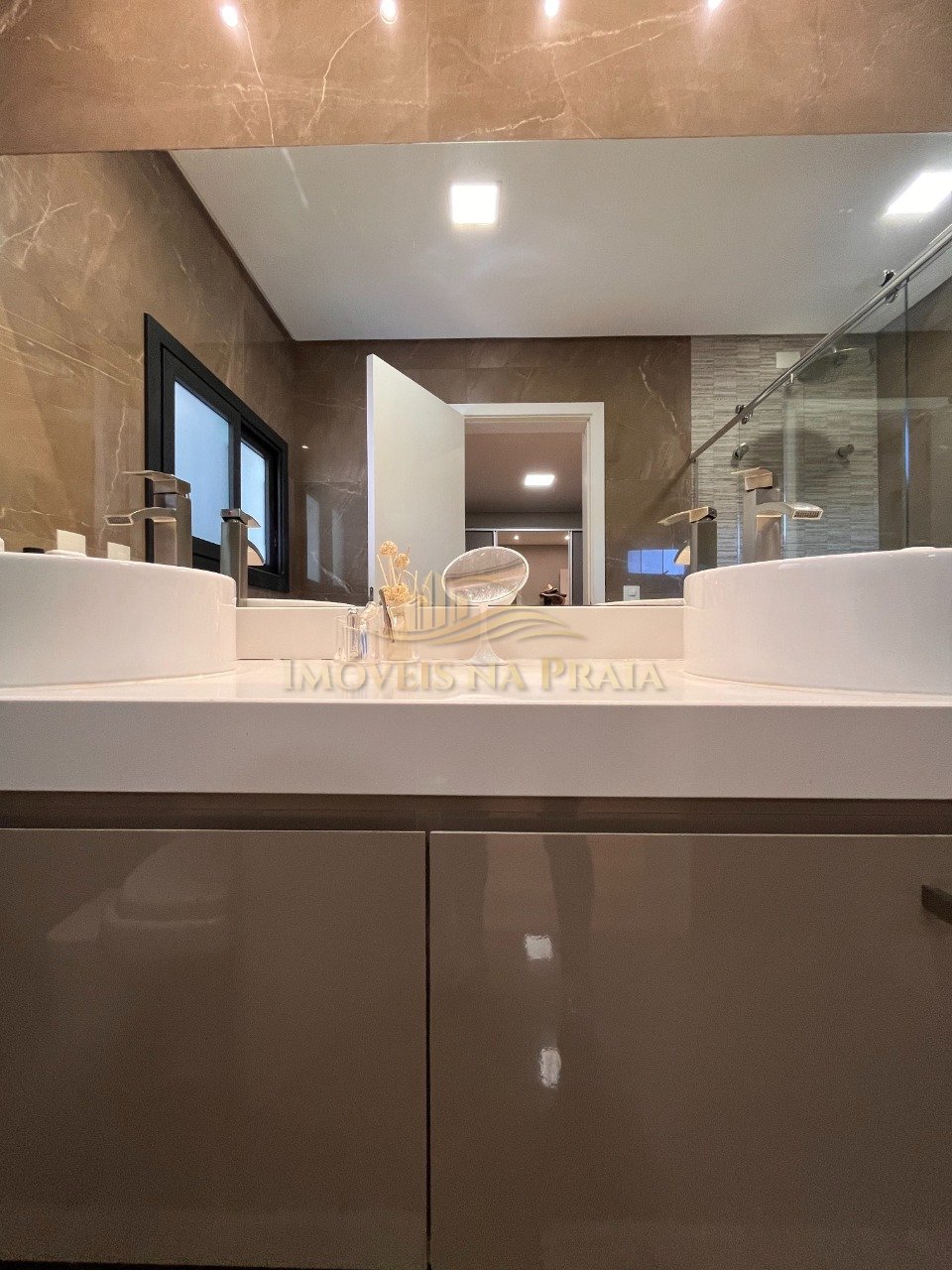 Foto 10 — Casa em Condomínio 5 Dormitório(s) Bairro Enseada