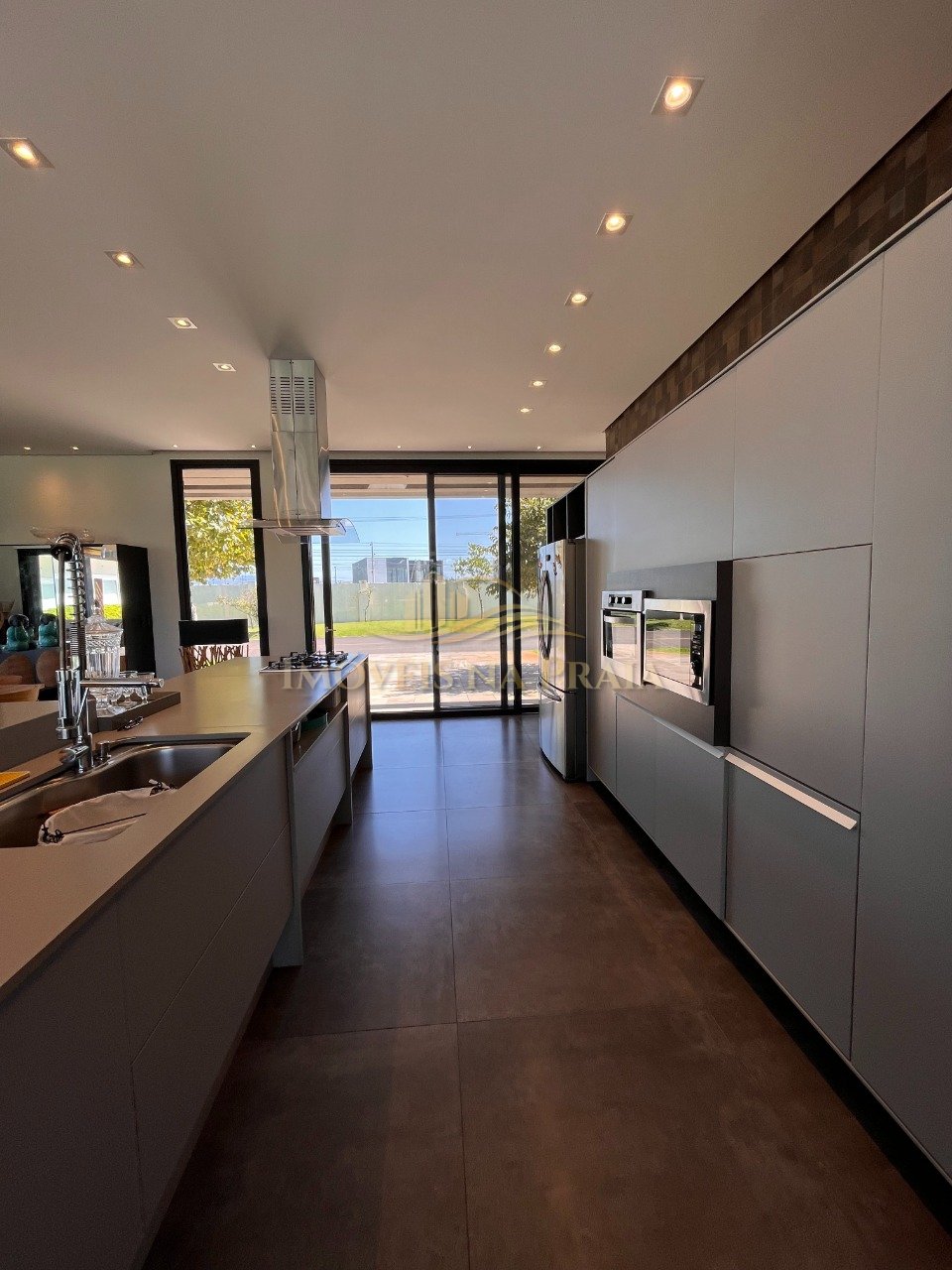 Foto 18 — Casa em Condomínio 5 Dormitório(s) Bairro Enseada