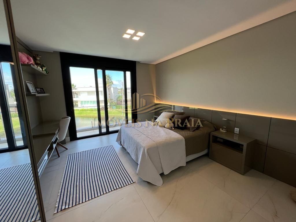 Foto 16 — Casa em Condomínio 5 Dormitório(s) Bairro Enseada