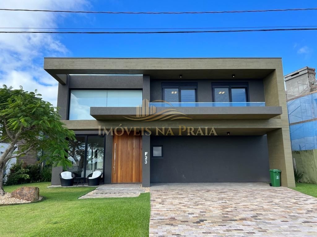 Casa em Condomínio 5 Dormitório(s) Bairro Enseada