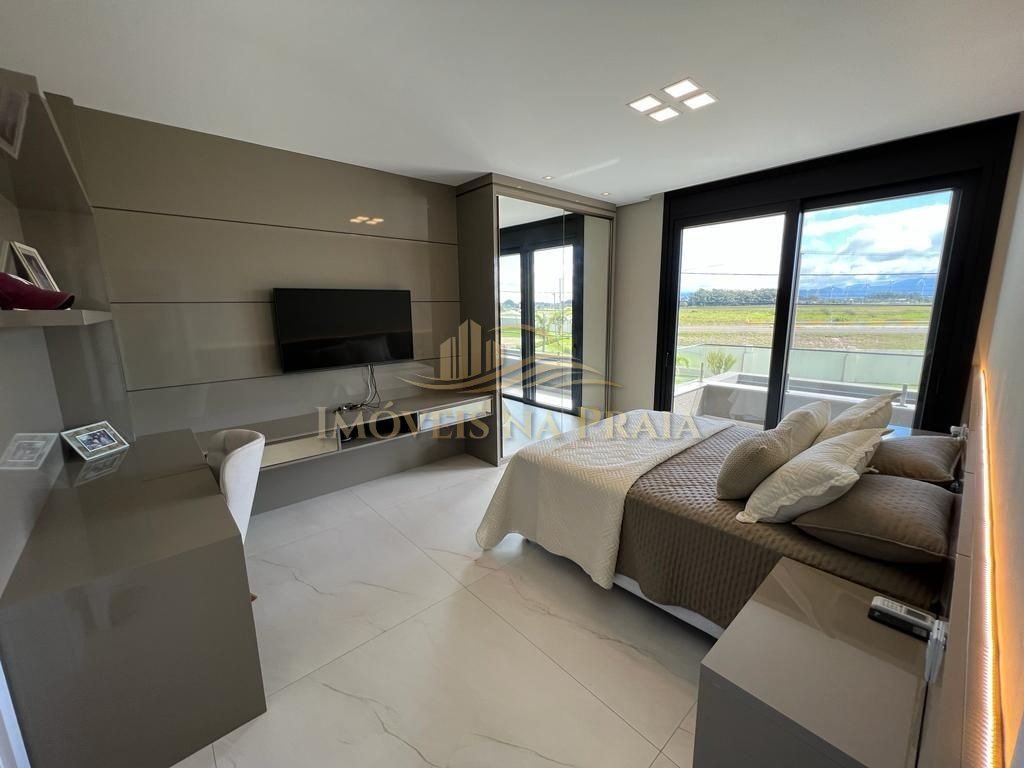 Foto 23 — Casa em Condomínio 5 Dormitório(s) Bairro Enseada