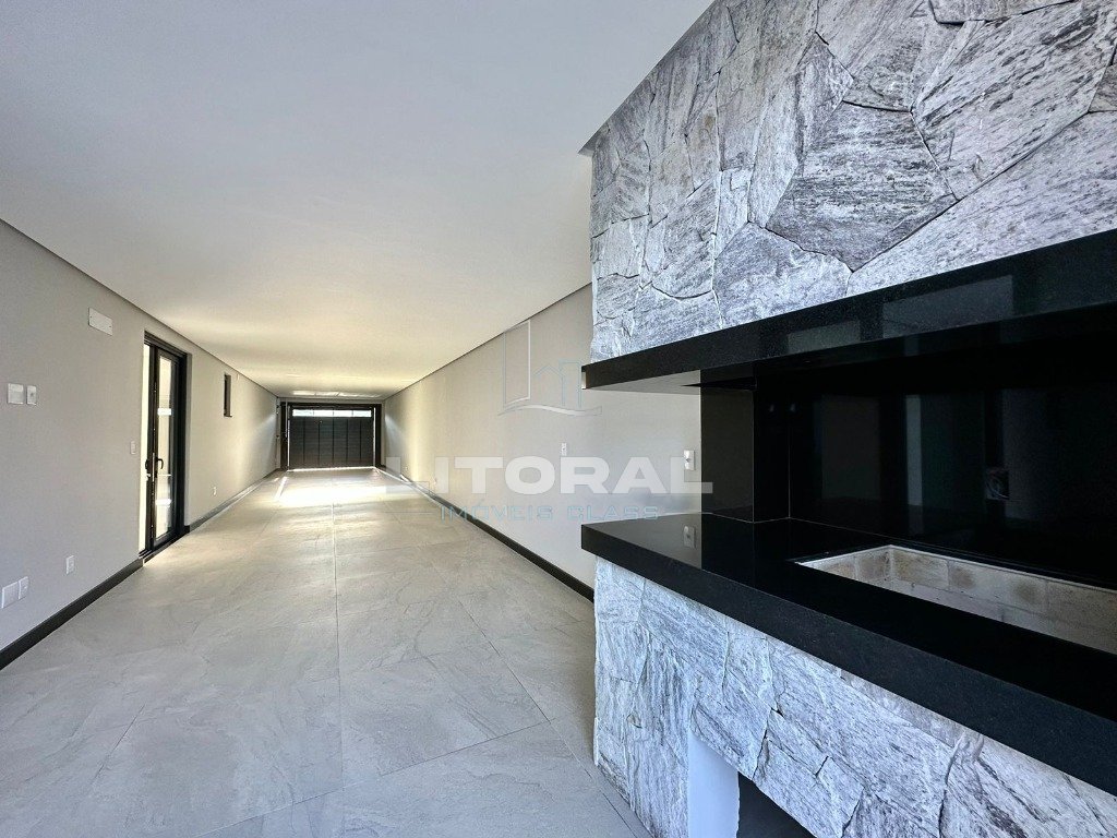 Foto 34 — Casa 5 Dormitório(s) Bairro Atlântida