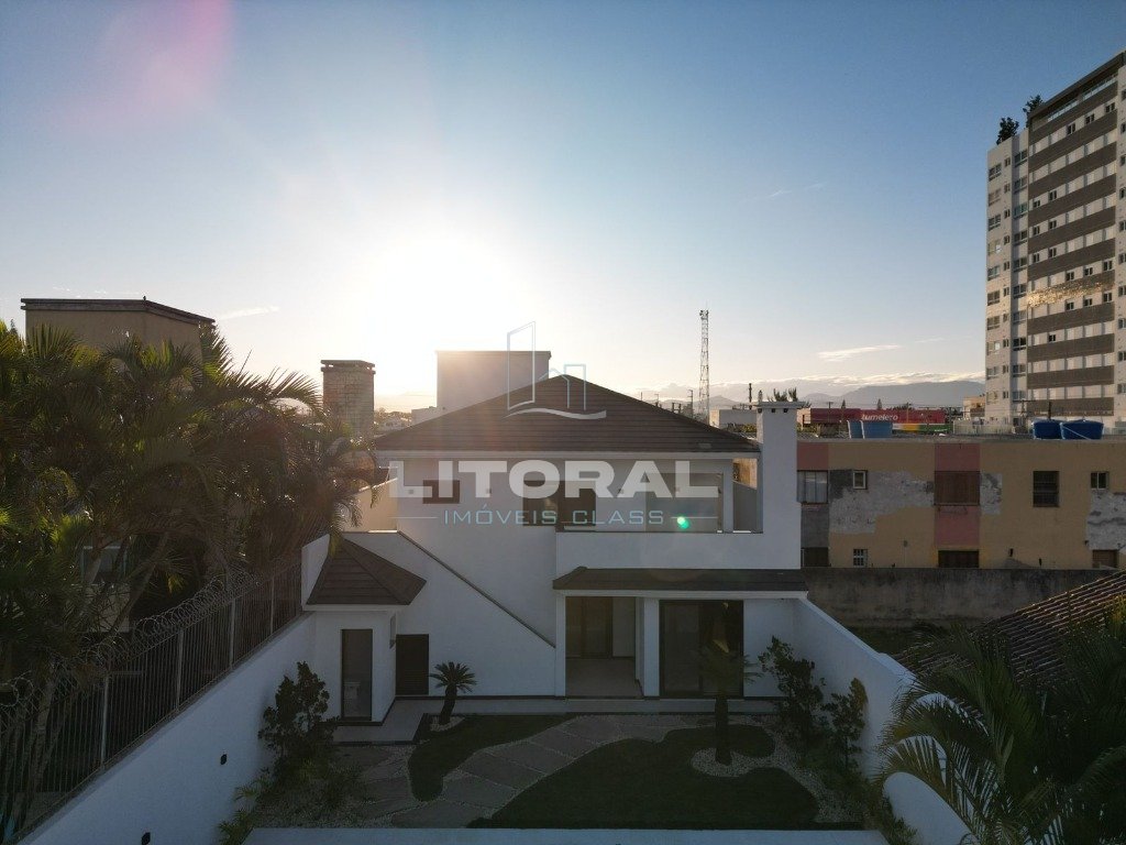 Foto 7 — Casa 5 Dormitório(s) Bairro Atlântida