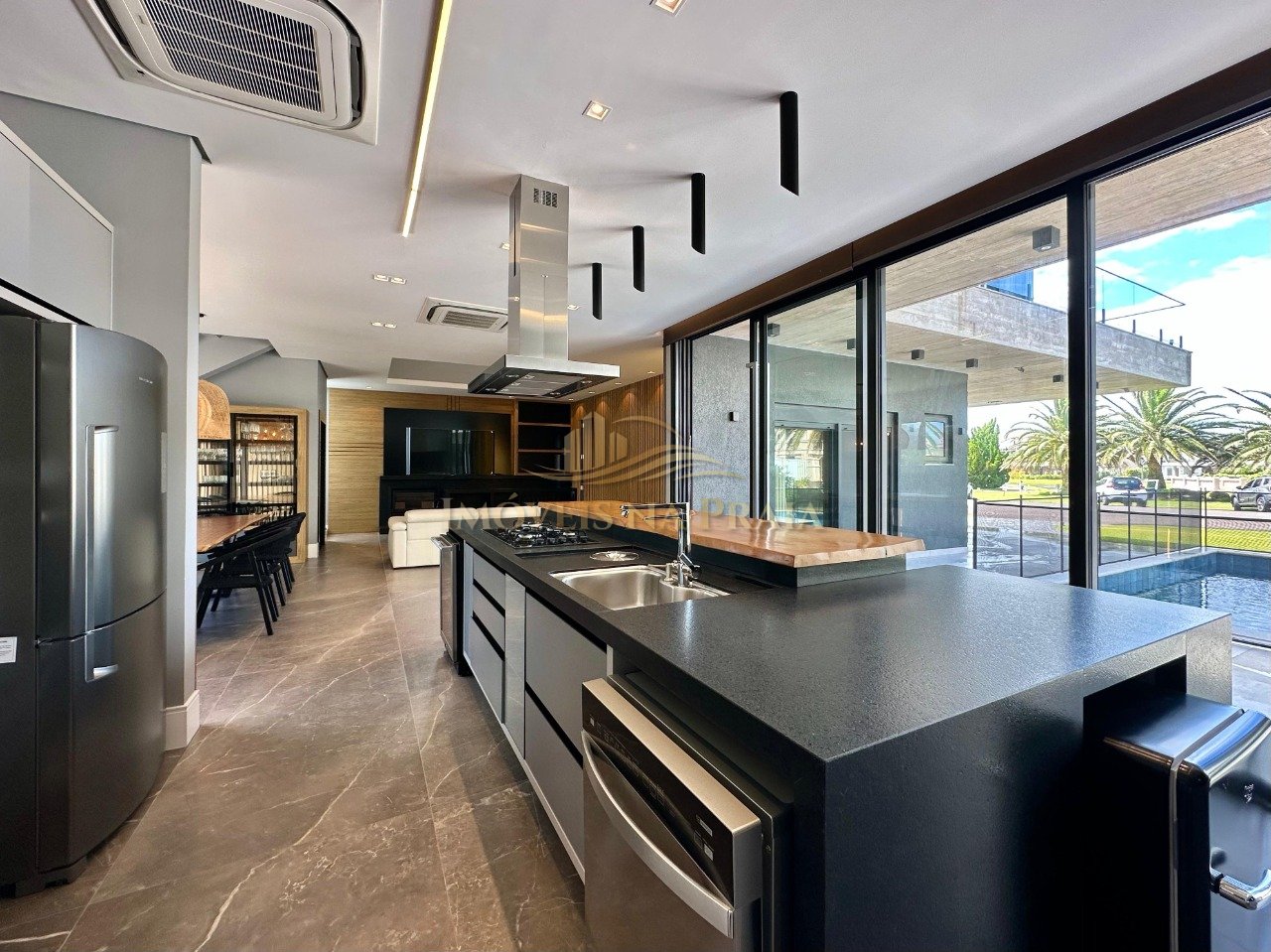 Foto 25 — Casa em Condomínio 4 dormitórios no bairro Playa Vista