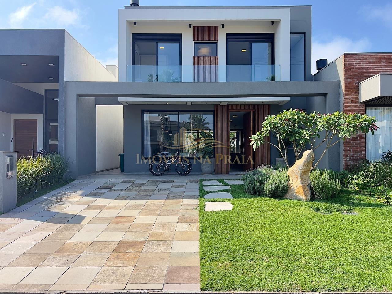 Casa em Condomínio 4 Dormitório(s) Bairro Blue Xan