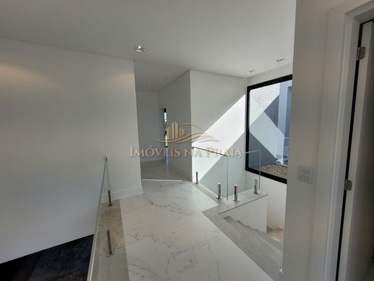 Foto 24 — Casa em Condomínio 4 Dormitório(s) Bairro Sunset