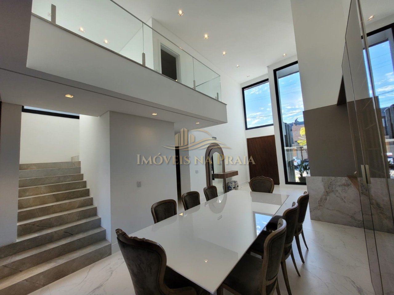 Foto 14 — Casa em Condomínio 4 Dormitório(s) Bairro Sunset