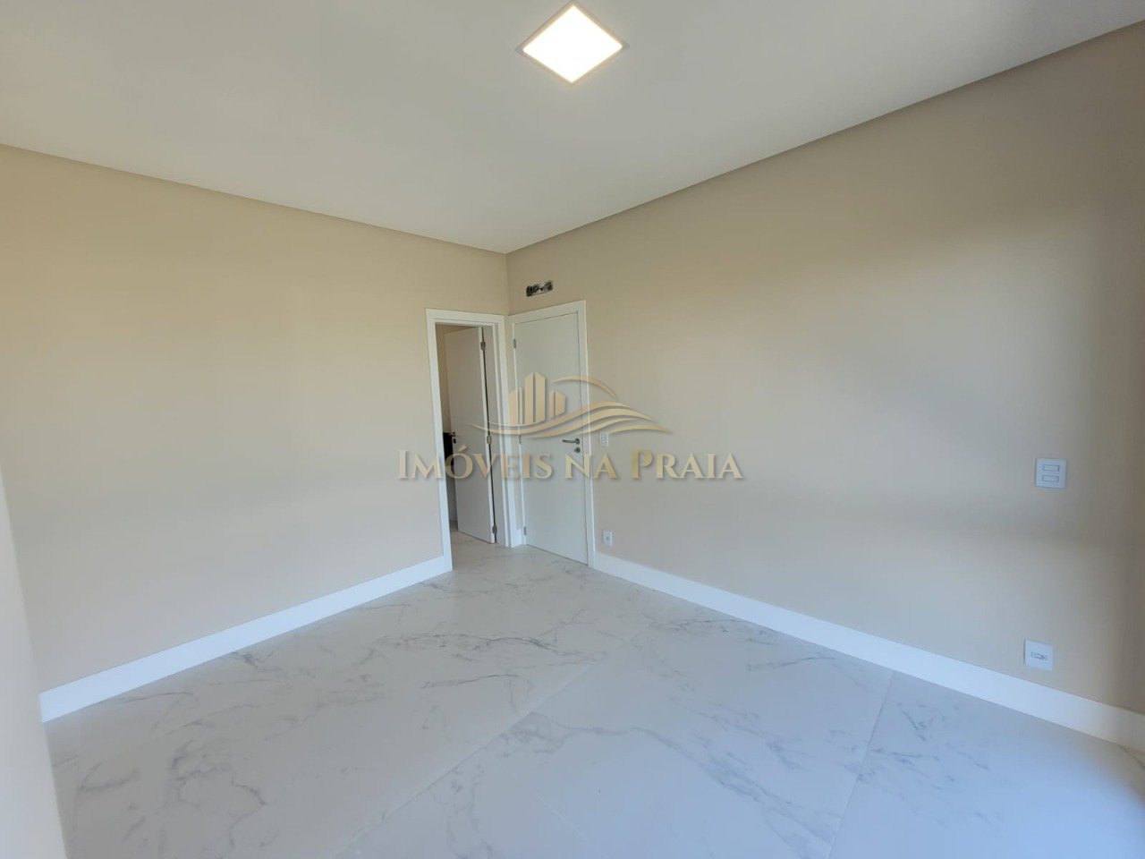 Foto 44 — Casa em Condomínio 4 Dormitório(s) Bairro Sunset