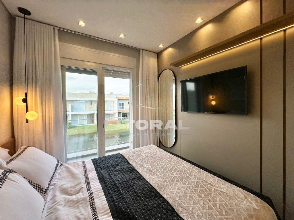 Foto 23 — Casa em Condomínio 4 Dormitório(s) Bairro Murano