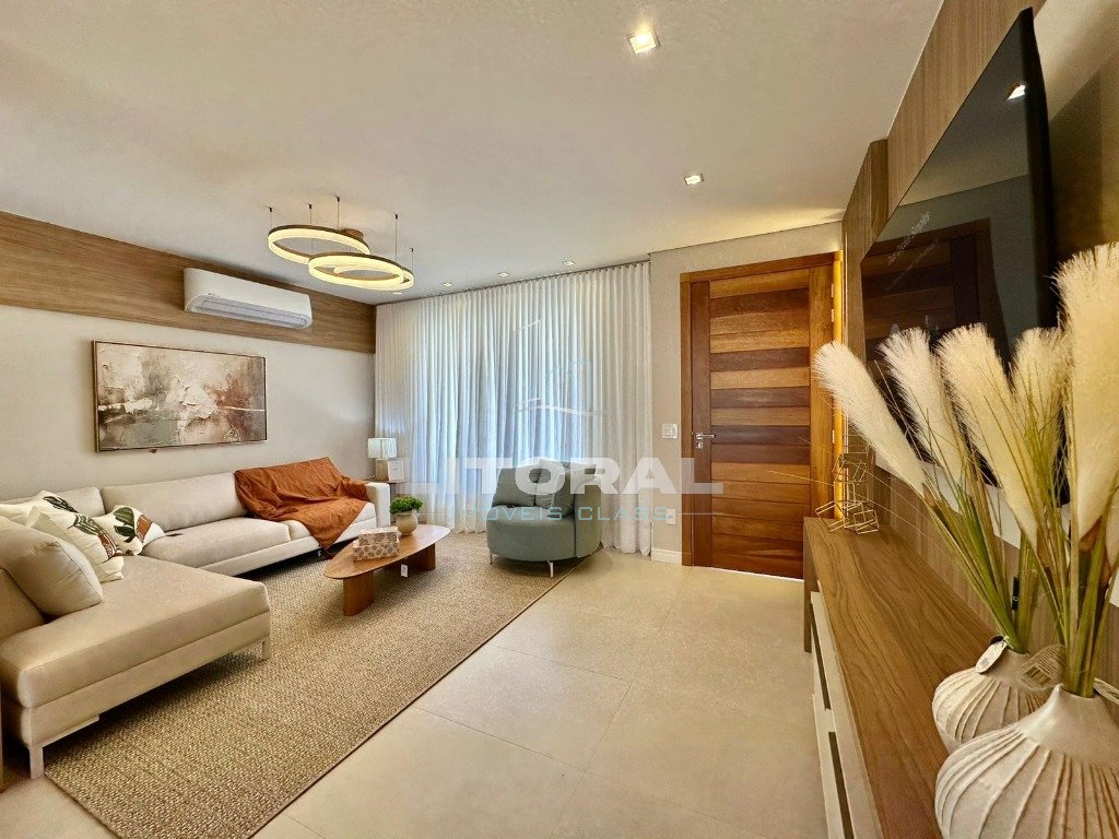 Foto 2 — Casa em Condomínio 4 Dormitório(s) Bairro Murano