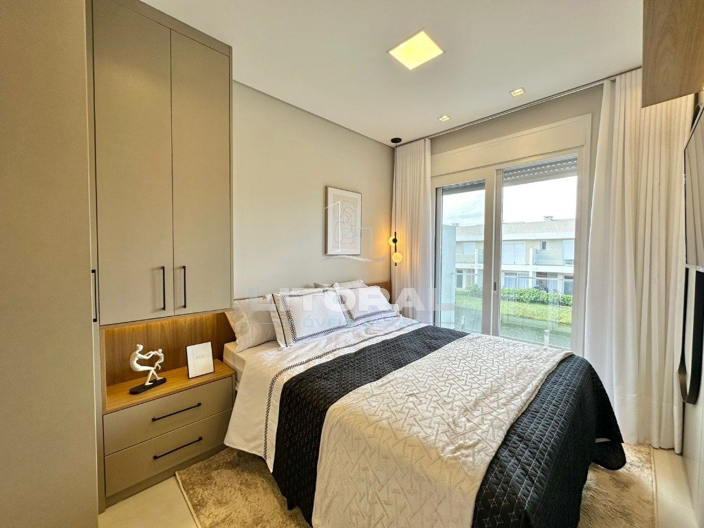 Foto 17 — Casa em Condomínio 4 Dormitório(s) Bairro Murano