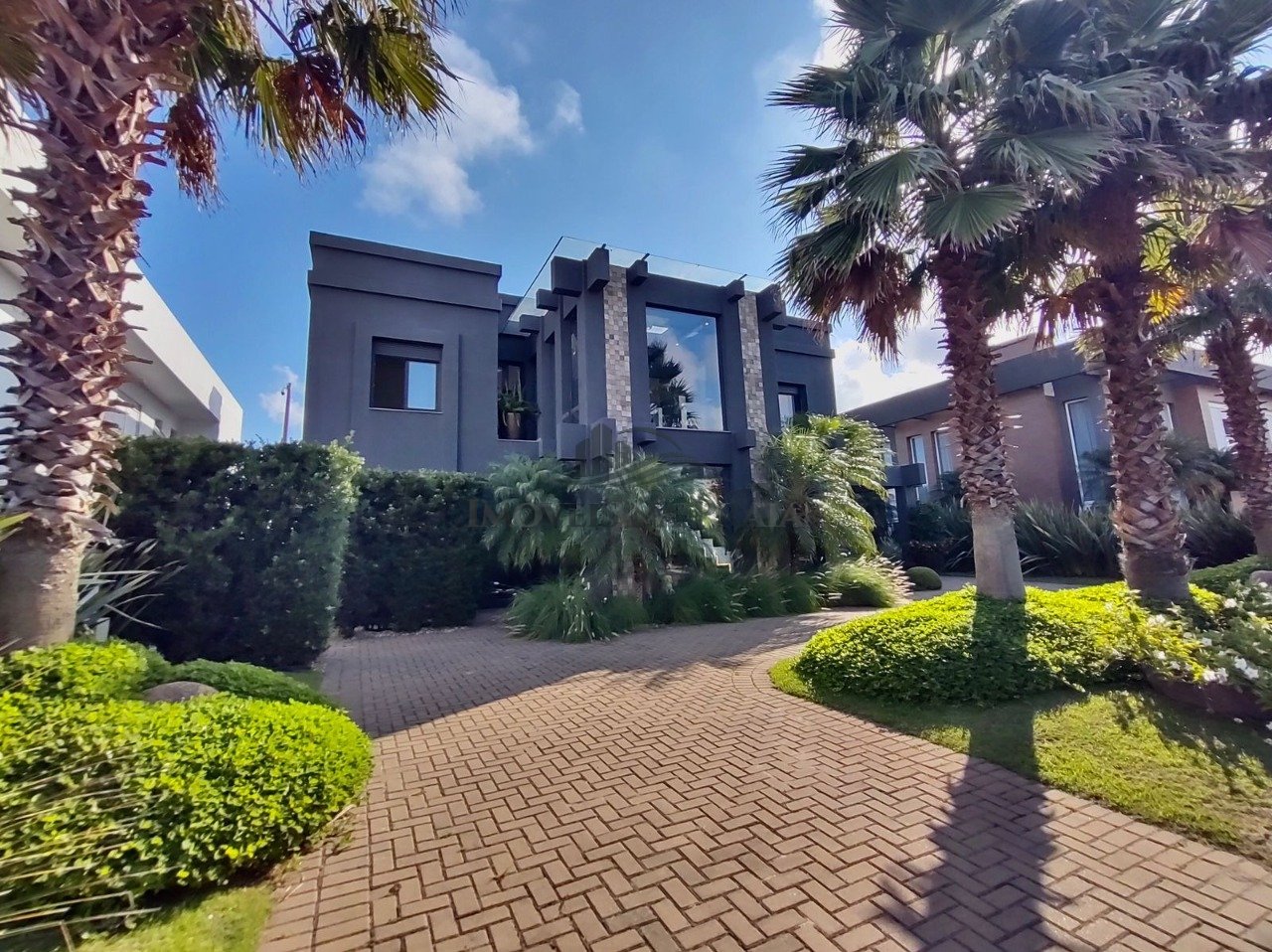 Casa em Condomínio 5 Dormitório(s) Bairro Villaggi