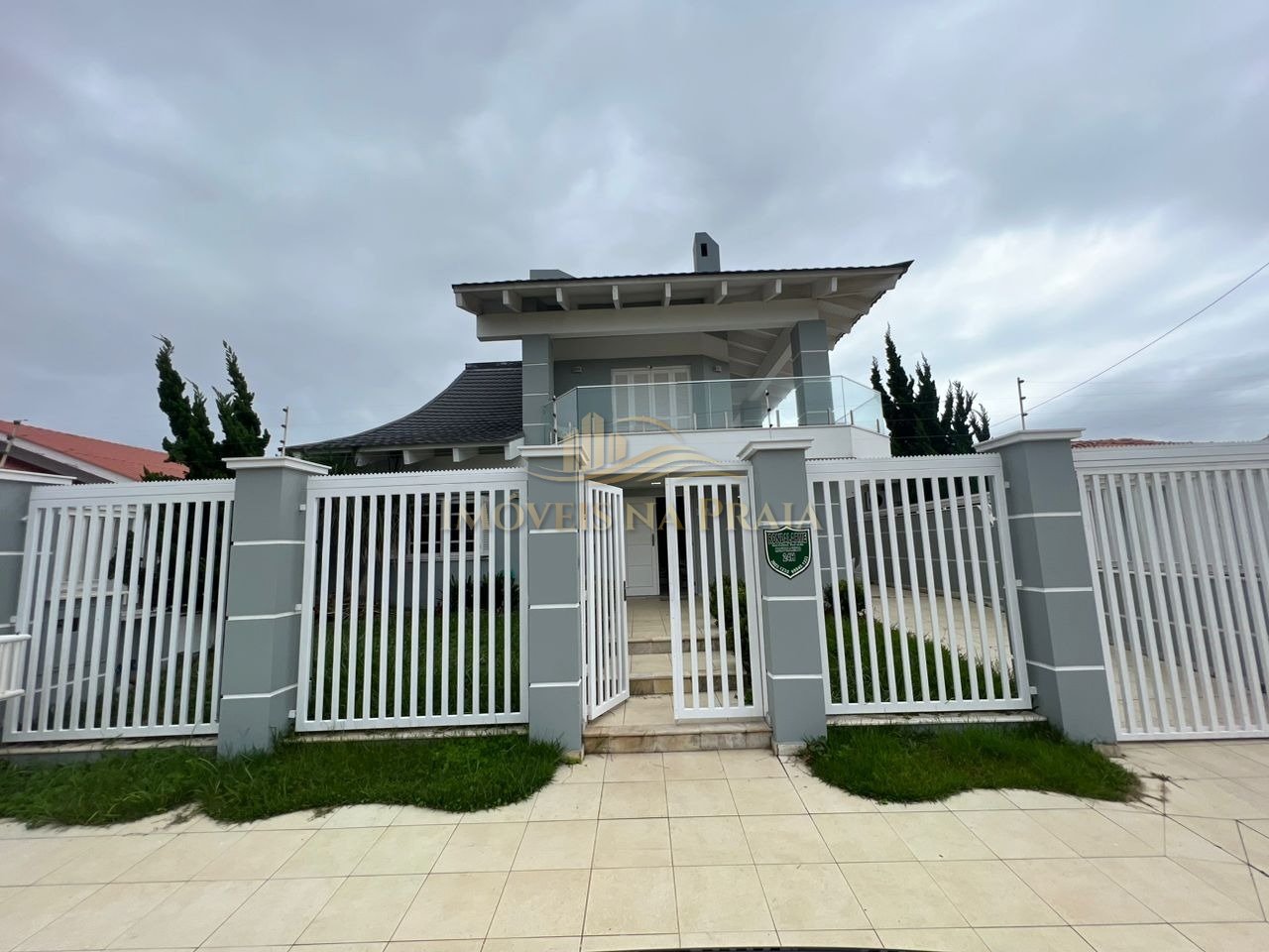 Foto 4 — Casa 4 Dormitório(s) Bairro Rainha do Mar