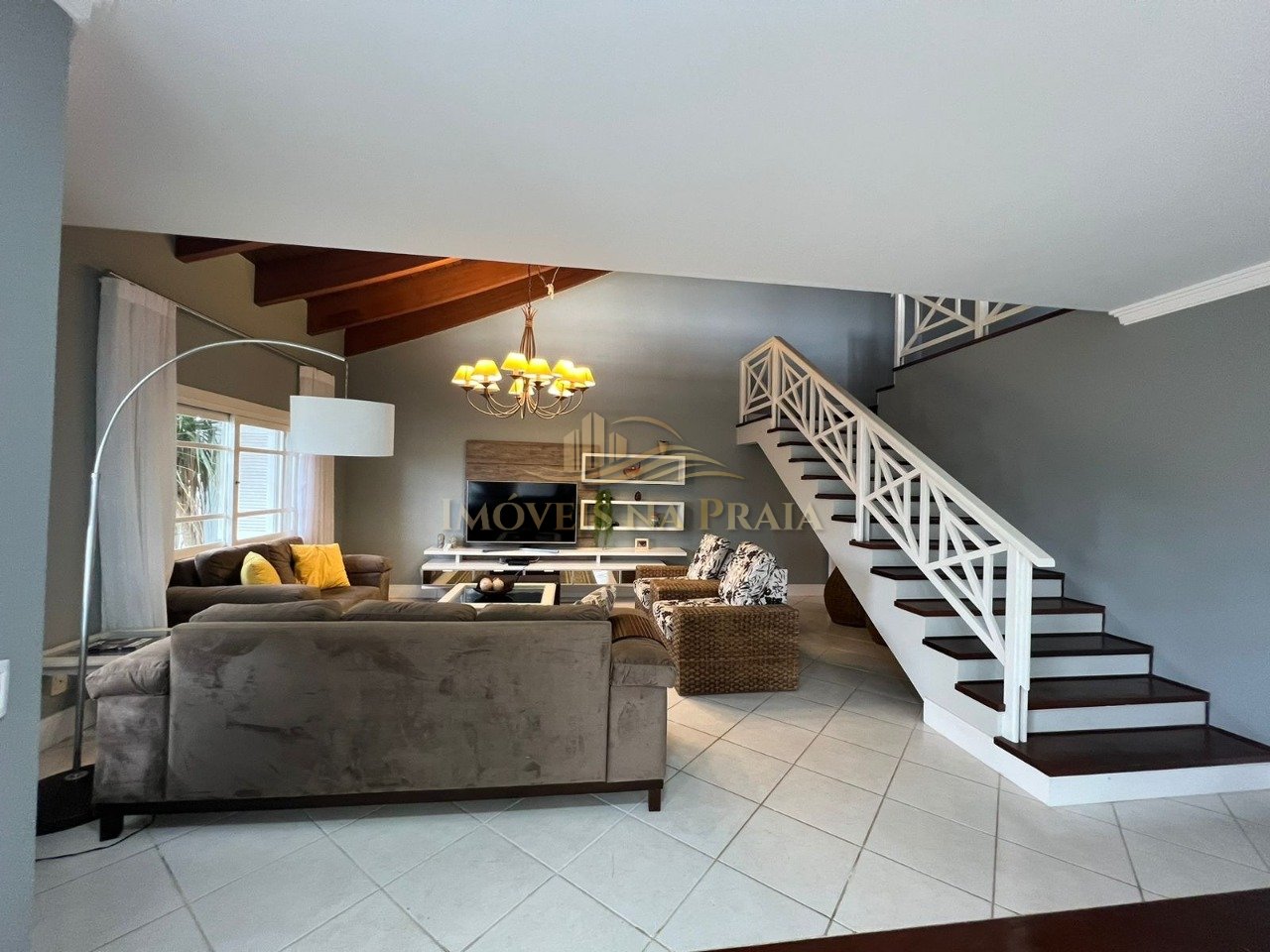 Foto 8 — Casa 4 Dormitório(s) Bairro Rainha do Mar