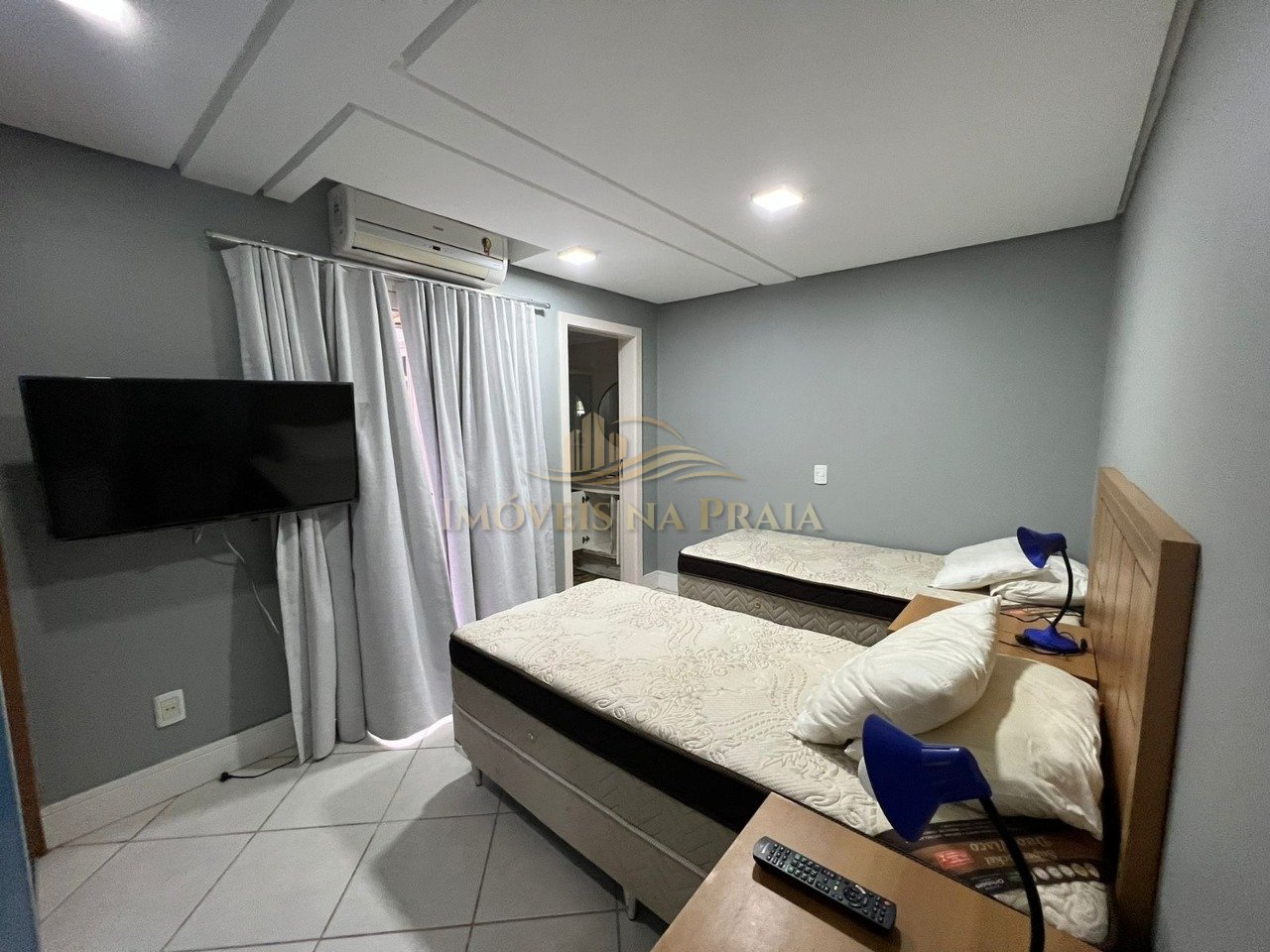 Foto 10 — Casa 4 Dormitório(s) Bairro Rainha do Mar