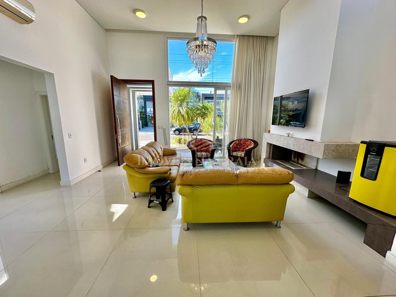 Foto 3 — Casa em Condomínio no Condado de Capão.