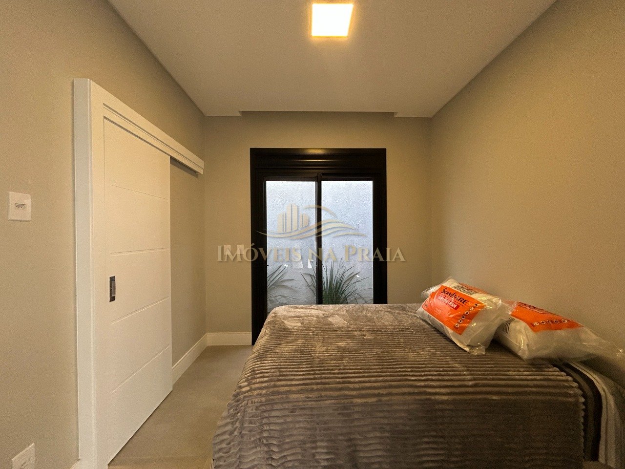 Foto 19 — Casa em Condomínio 4 Dormitório(s) Bairro Sunset