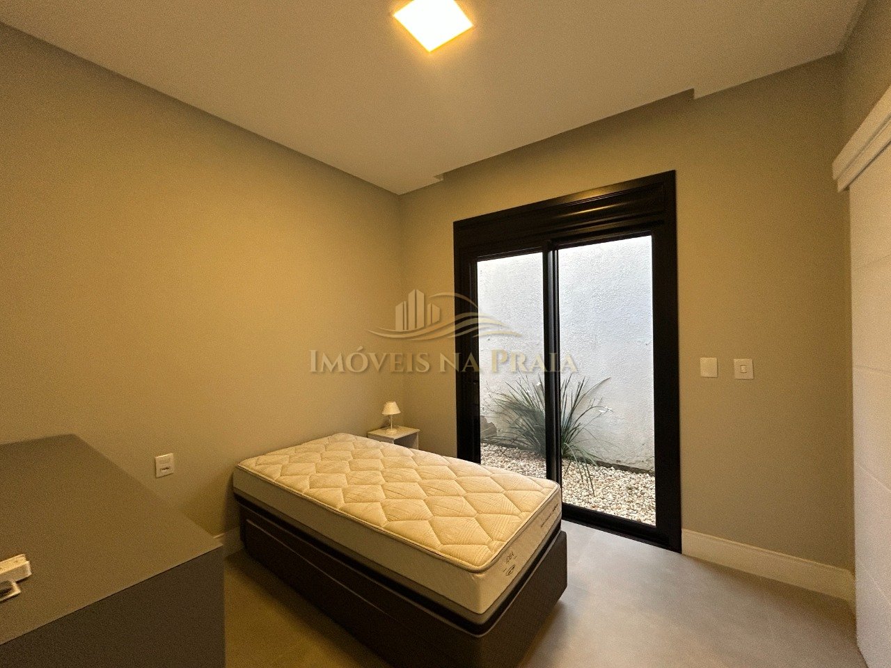 Foto 17 — Casa em Condomínio 4 Dormitório(s) Bairro Sunset