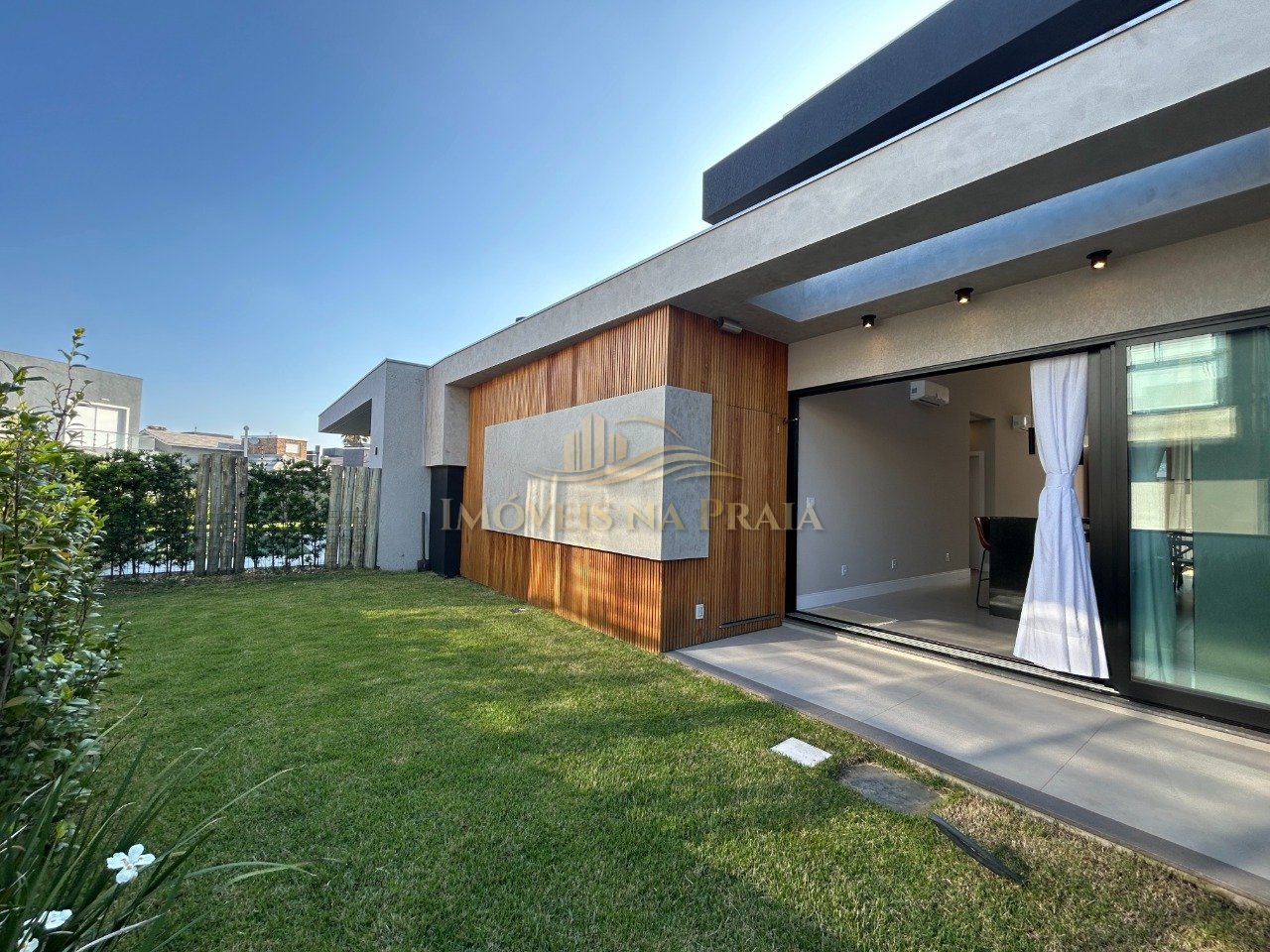 Foto 12 — Casa em Condomínio 4 Dormitório(s) Bairro Sunset