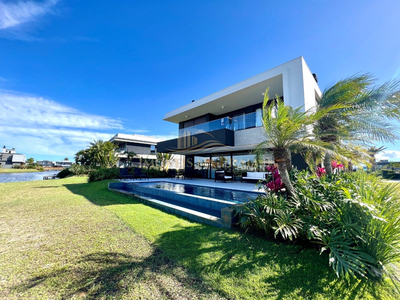 Foto 21 — Casa em Condomínio 5 Dormitório(s) Bairro Sense Xa